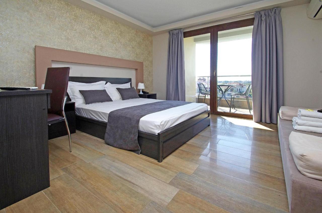Principal New Leisure Hotel Paralía Екстериор снимка