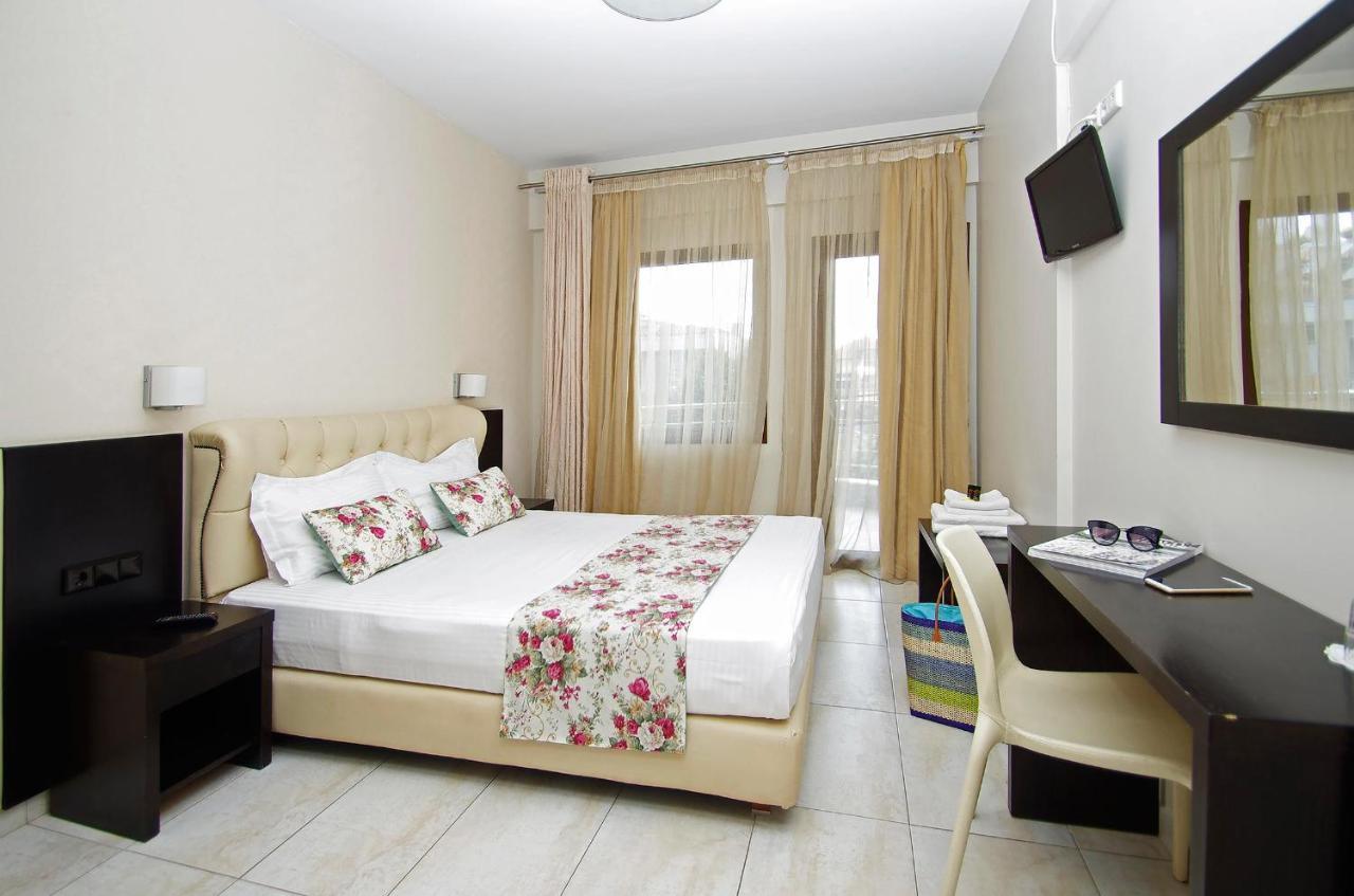 Principal New Leisure Hotel Paralía Екстериор снимка