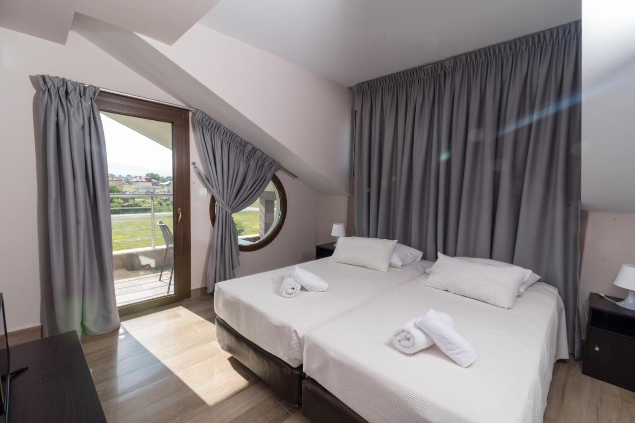 Principal New Leisure Hotel Paralía Екстериор снимка